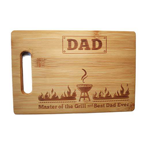 레이저 Engraved 도마 Master of the 그릴판 and Best Dad Ever Father’s 데이 기프트s 생일 기프트s for Dad 개인설정가능한 도마 기프트 직사각형 Bamboo 도마 (10.6 x 7 Rectangle)
