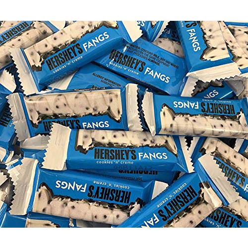 Hershey’s Cookies ’n Creme Fangs Snack Size Candy Bar, Individually Wrapped Bulk Pack Of 2 Pounds