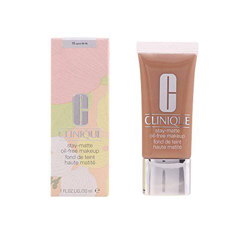 Clinique Stay Matte Oil-Free Makeup Kit, Sand (M-N), 1 Ounce