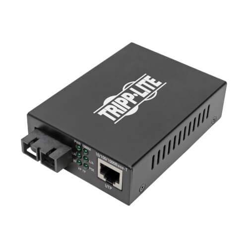 Tripp Lite Singlemode 파이버 미디어 컨버터, 변환기, 파이버 to 이더넷 컨버터, 변환기, 기가비트, PoE+, 10/ 100/ 1000 SC, 1310 Nm, 20 km (N785-P01-SC-SM1)